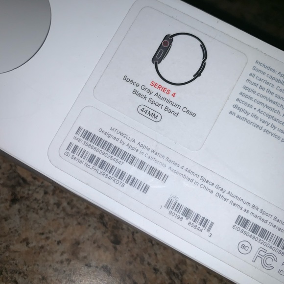 Apple Watch Series 4 main image 0